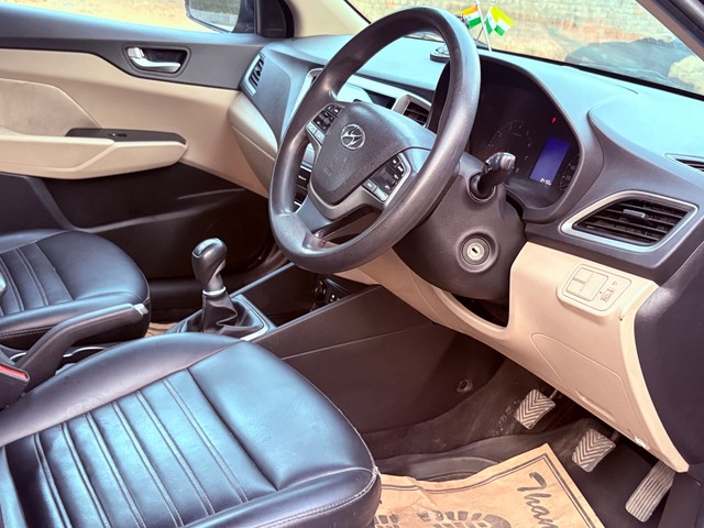 Second-hand 2018 Hyundai Verna VTVT 1.6 SX for sale in New Delhi-10