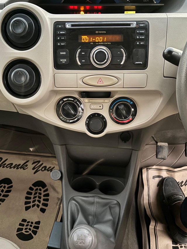 Second-hand 2014 Toyota Etios Liva Petrol TRD Sportivo for sale in New Delhi-9