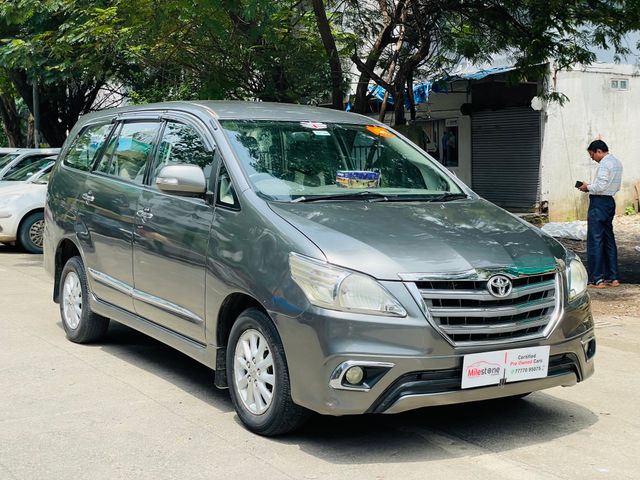 Second-hand 2014 Toyota Innova 2.5 G (Diesel) 7 Seater BS IV for sale in Mumbai