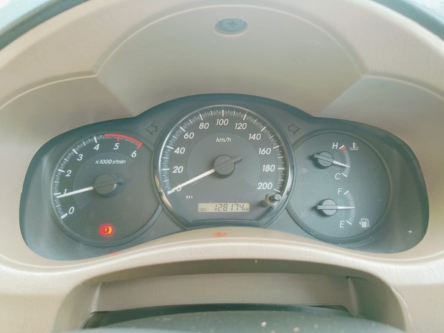 Second-hand 2015 Toyota Innova 2.5 G (Diesel) 7 Seater BS IV for sale in Mumbai-13