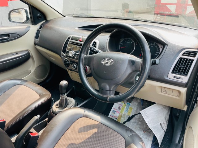 Hyundai i20 1.4 CRDi Magna Second-hand 2012 Hyundai i20 1.4 CRDi Magna for sale in Mumbai-8