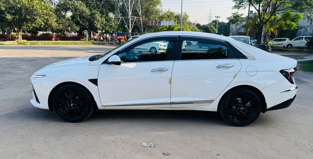Second-hand 2023 Hyundai Verna SX Turbo for sale in Chandigarh-2