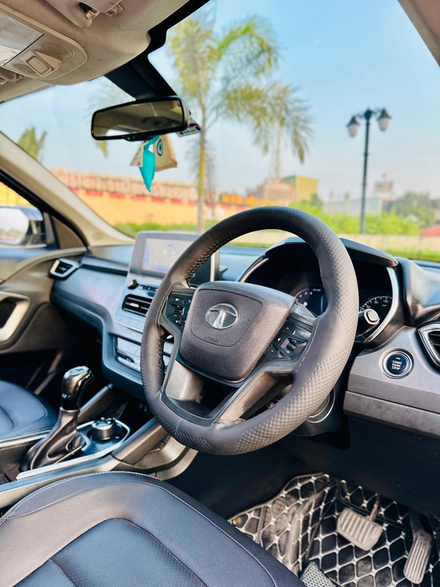 Second-hand 2021 Tata Harrier XZA Plus AT BSVI for sale in Surat-9