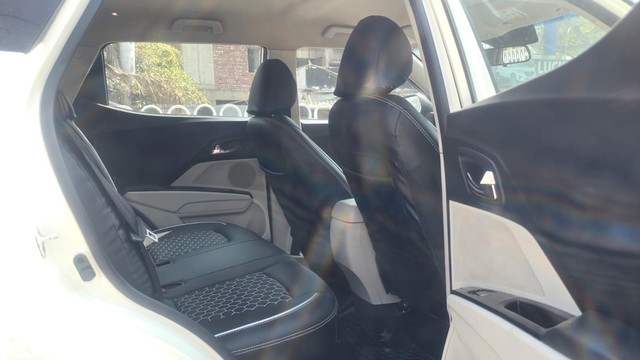 Mahindra XUV300 W8 AMT Diesel BSIV Second-hand 2019 Mahindra XUV300 W8 AMT Diesel BSIV for sale in Lucknow-11