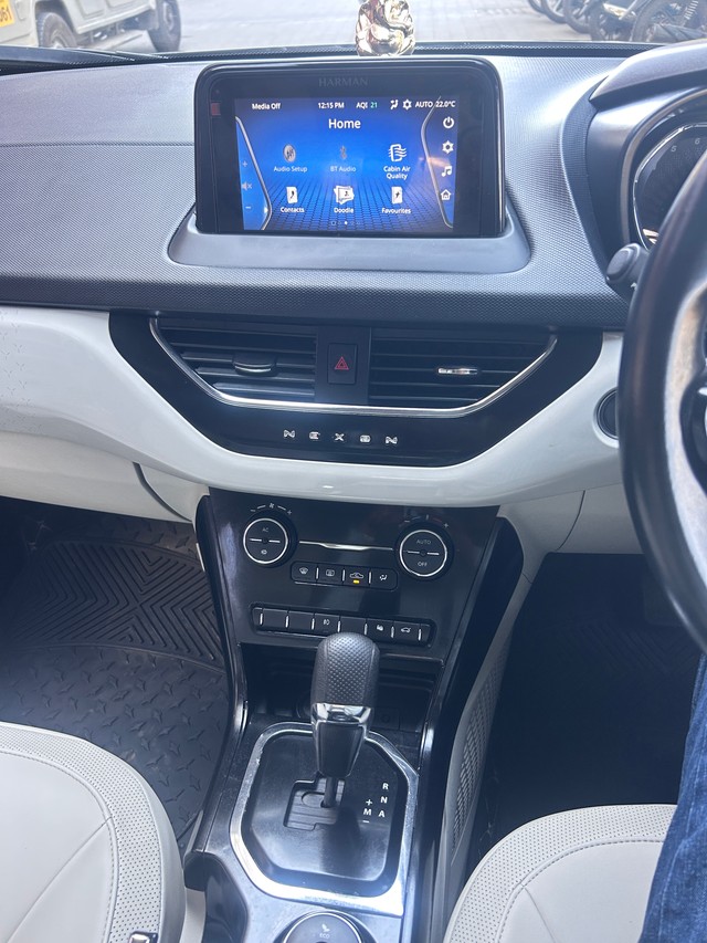 Second-hand 2023 Tata Nexon XZA Plus LUX Diesel AMT for sale in Pune-17