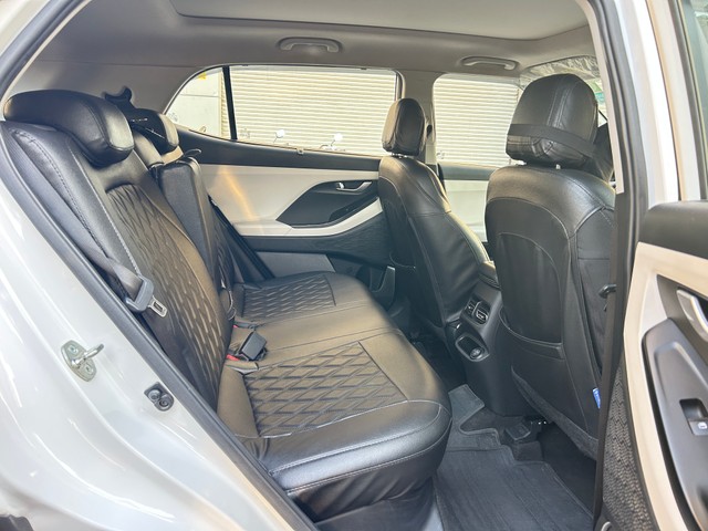 Second-hand 2023 Hyundai Creta SX IVT for sale in Pune-12