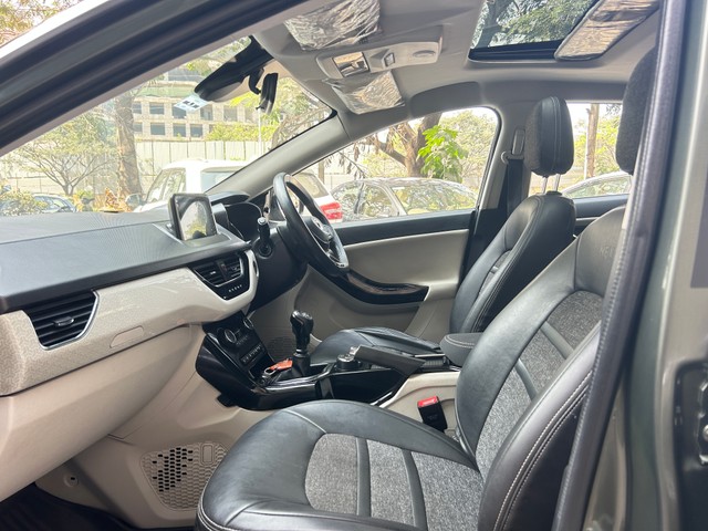 Second-hand 2022 Tata Nexon XZ Plus (O) BSVI for sale in Pune-11