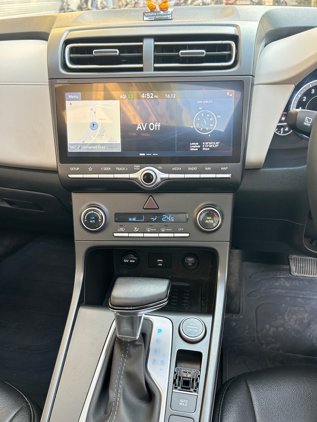 Second-hand 2023 Hyundai Creta SX IVT for sale in Pune-14