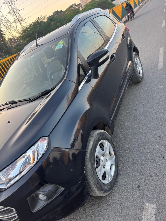 Second-hand 2014 Ford Ecosport 1.5 Ti VCT MT Trend for sale in Faridabad-3