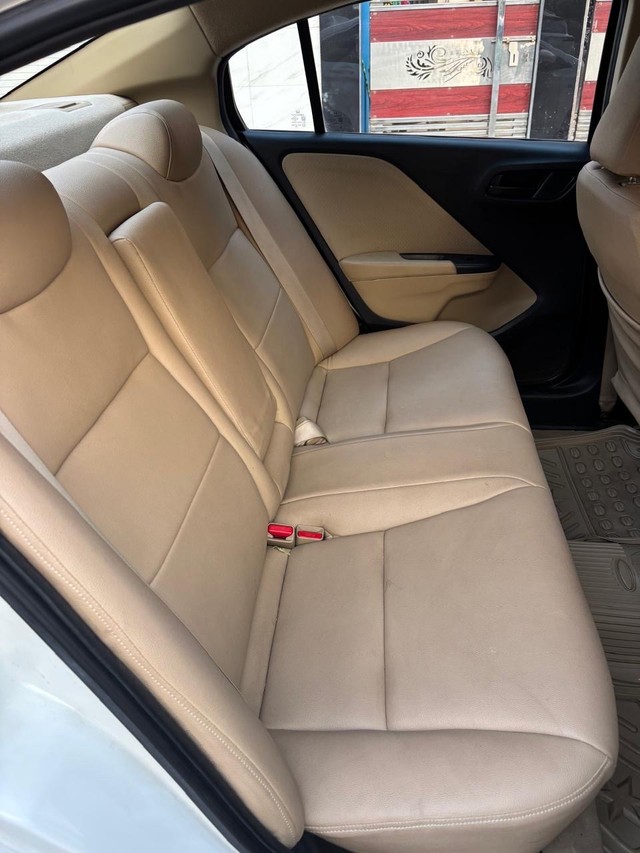 Honda City SV MT Second-hand 2019 Honda City SV MT for sale in Faridabad-8