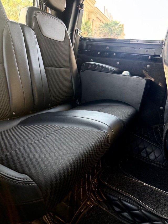 Second-hand 2022 Mahindra Thar LX 4WD Hard Top Diesel AT BSVI for sale in New Delhi-6