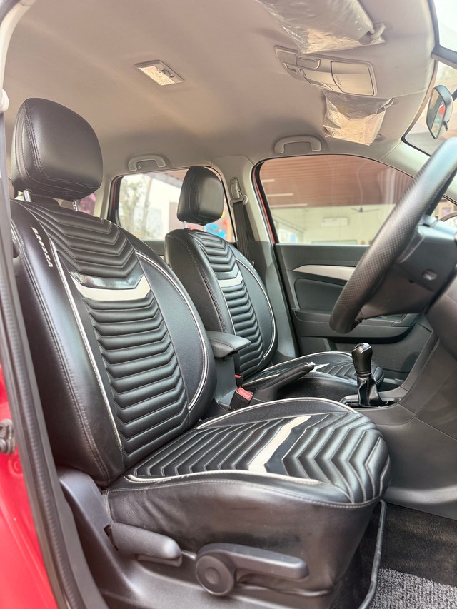 Second-hand 2017 Maruti Vitara Brezza ZDi Plus for sale in Surat-10