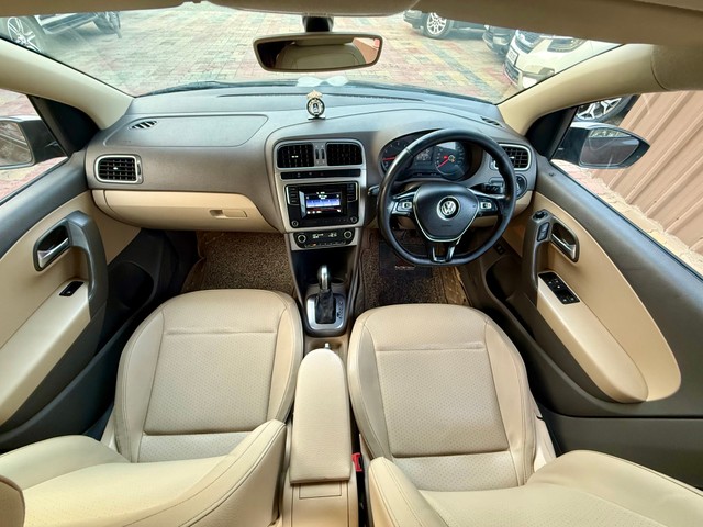 Second-hand 2017 Volkswagen Vento 1.2 TSI Highline Plus AT for sale in Surat-2