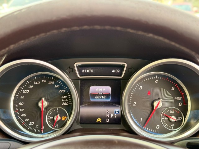 Second-hand 2018 Mercedes-Benz GLE 350d for sale in Surat-11