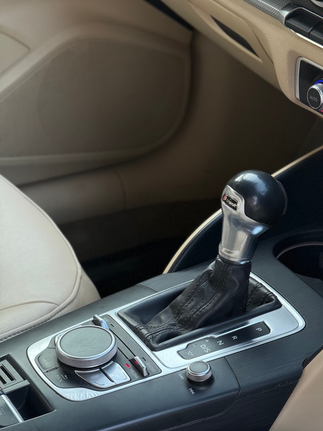 Second-hand 2016 Audi A3 35 TDI Attraction for sale in Surat-8