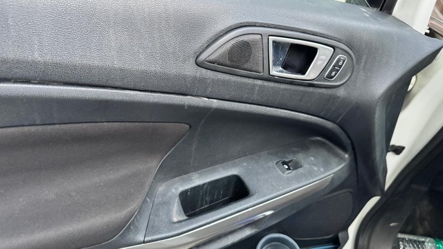 Second-hand 2017 Ford Ecosport 1.5 Diesel Titanium BSIV for sale in New Delhi-9