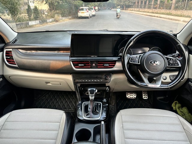 Second-hand 2020 Kia Seltos GTX Plus for sale in New Delhi-7
