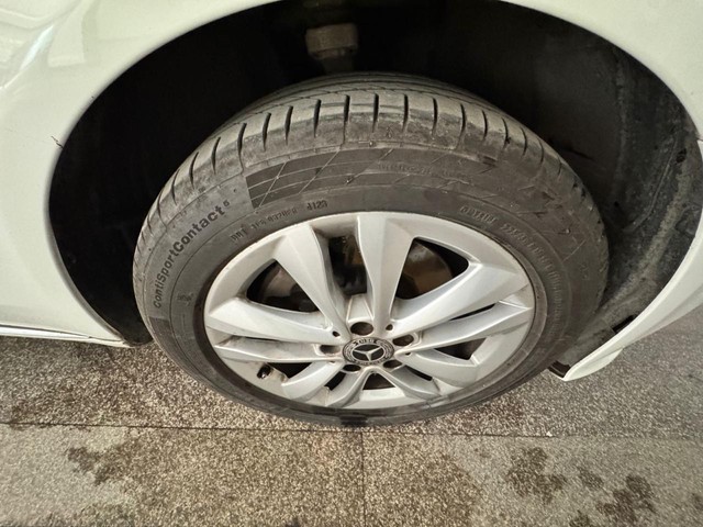 Second-hand 2019 Mercedes-Benz C-Class Progressive C 220d for sale in New Delhi-9