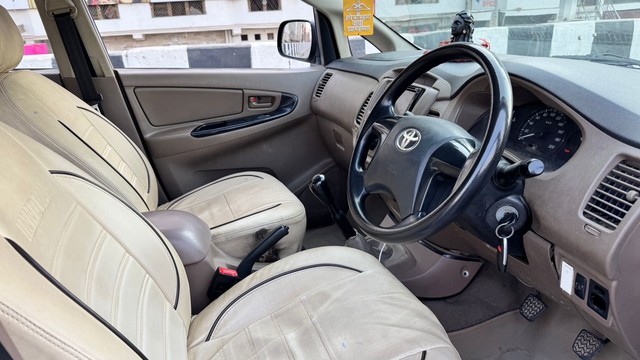 Second-hand 2016 Toyota Innova 2.5 ZX Diesel 7 Seater for sale in New Delhi-19
