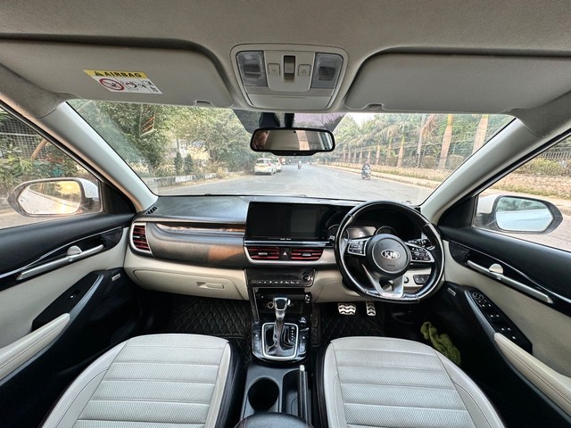 Second-hand 2020 Kia Seltos GTX Plus for sale in New Delhi-11