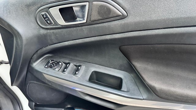 Second-hand 2017 Ford Ecosport 1.5 Diesel Titanium BSIV for sale in New Delhi-8