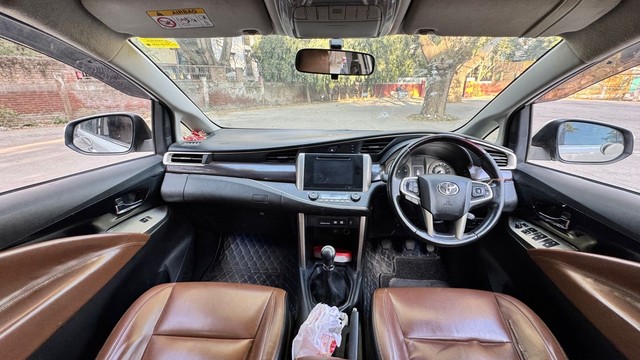 Second-hand 2020 Toyota Innova Crysta 2.4 G MT for sale in New Delhi-15