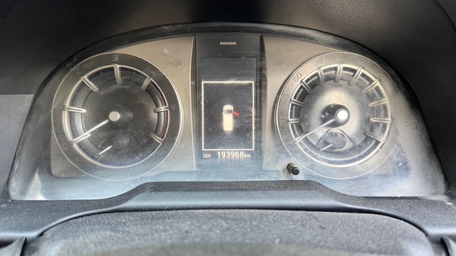 Second-hand 2020 Toyota Innova Crysta 2.4 G MT for sale in New Delhi-6