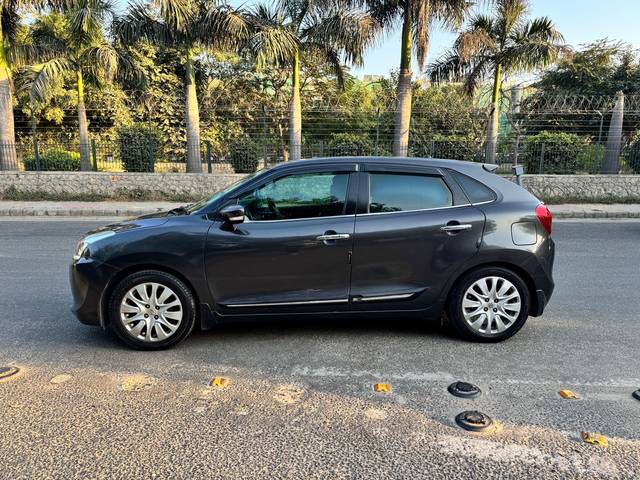 https://images10.gaadi.com/usedcar_image/70833C1B-8721-4D08-8119-DB6395D9B34B/original/c0d8144e-67f0-4bf1-9dbf-cc66bf5245d0.jpg?imwidth=6402
