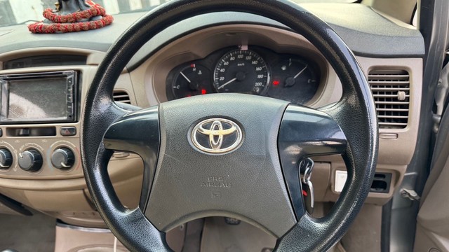 Second-hand 2016 Toyota Innova 2.5 ZX Diesel 7 Seater for sale in New Delhi-16