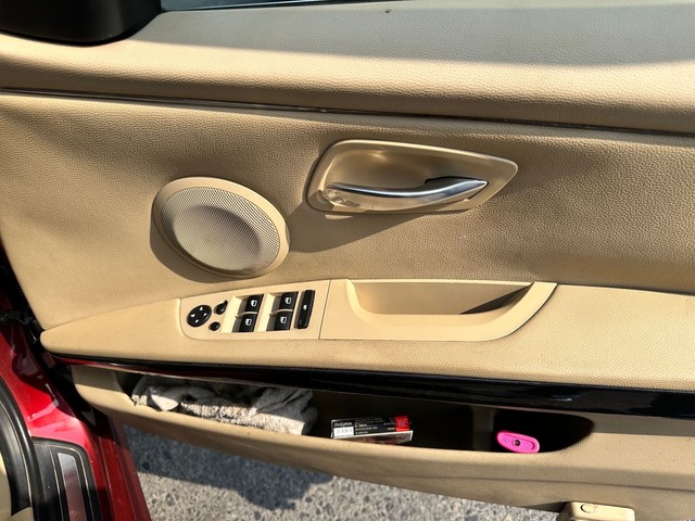 Second-hand 2012 BMW 3 Series 320i Touring for sale in New Delhi-9