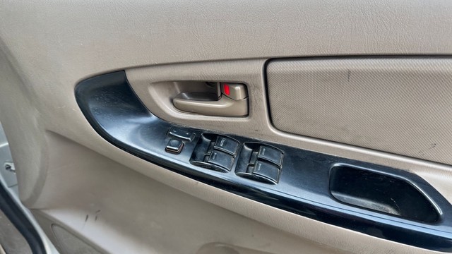 Second-hand 2016 Toyota Innova 2.5 ZX Diesel 7 Seater for sale in New Delhi-15