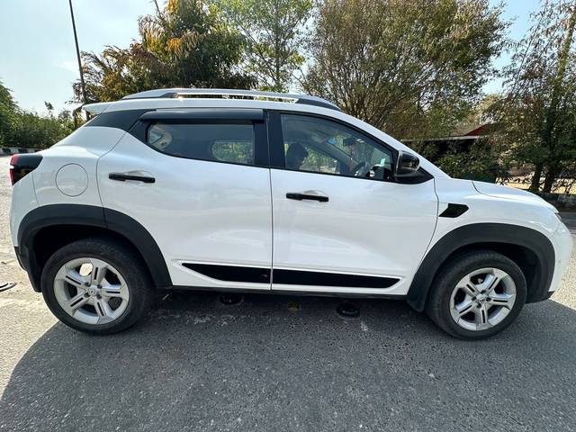 https://images10.gaadi.com/usedcar_image/70833C1B-8721-4D08-8119-DB6395D9B34B/original/d1eed869-8cdb-4516-8c25-265edda5bf3d.jpg?imwidth=6401