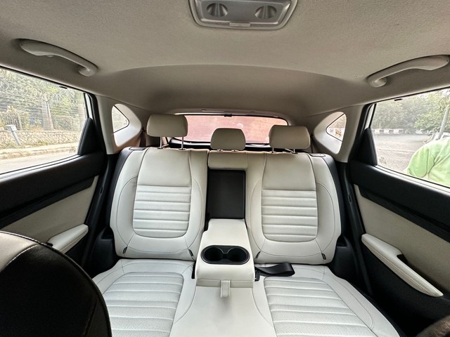 Second-hand 2020 Kia Seltos GTX Plus for sale in New Delhi-13