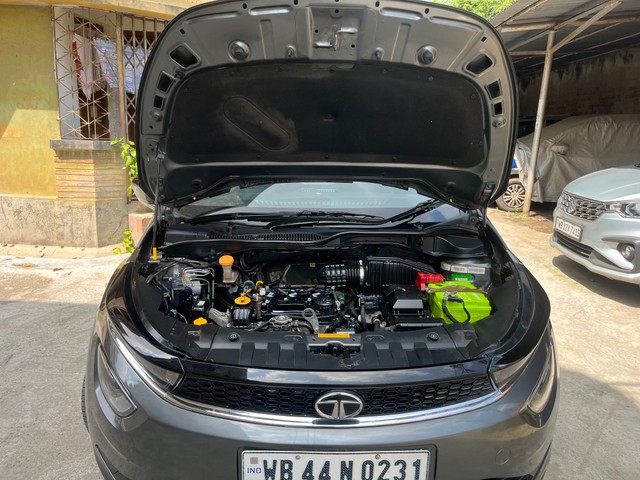 Second-hand 2022 Tata Altroz XZ BSVI for sale in Kolkata-7