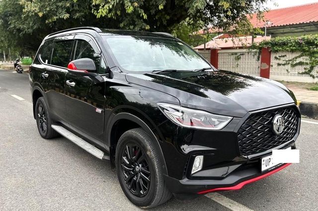 MG Gloster Black Storm 4x4 7Str Second-hand 2024 MG Gloster Black Storm 4x4 7Str for sale in New Delhi