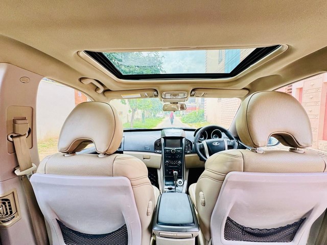 Second-hand 2017 Mahindra XUV500 R W10 FWD for sale in Jaipur-10