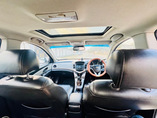 Second-hand 2012 Chevrolet Cruze LTZ for sale in Jaipur-10