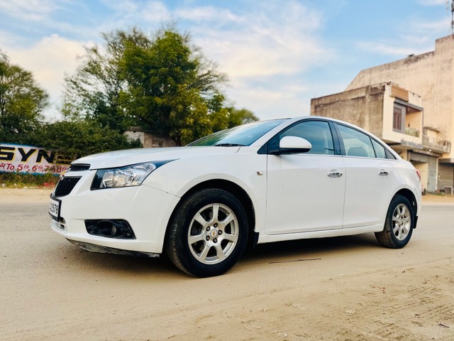 Second-hand 2012 Chevrolet Cruze LTZ for sale in Jaipur-6