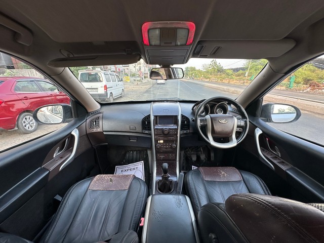 Second-hand 2014 Mahindra XUV500 W8 FWD for sale in Vadodara-4