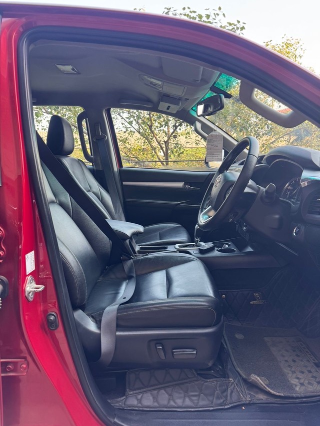 Toyota Hilux High Second-hand 2023 Toyota Hilux High for sale in Mumbai-14