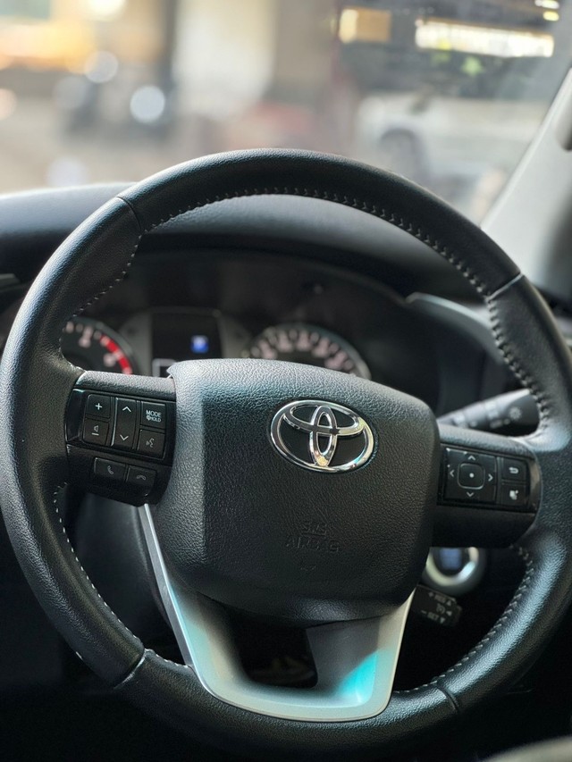 Toyota Hilux High Second-hand 2023 Toyota Hilux High for sale in Mumbai-12