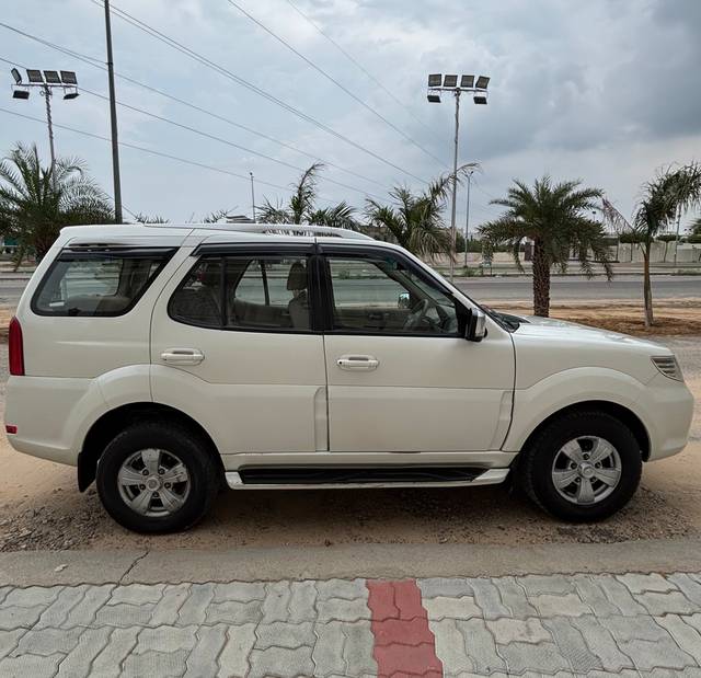 https://images10.gaadi.com/usedcar_image/808B4672-9CBC-48F6-A455-E9C9C42D3726/original/50f02ccb-76f5-4993-9409-9fdab774c72d.jpg?imwidth=6401