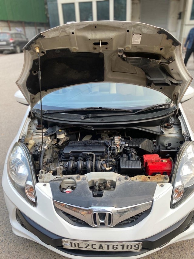 Second-hand 2015 Honda Brio VX O for sale in New Delhi-6
