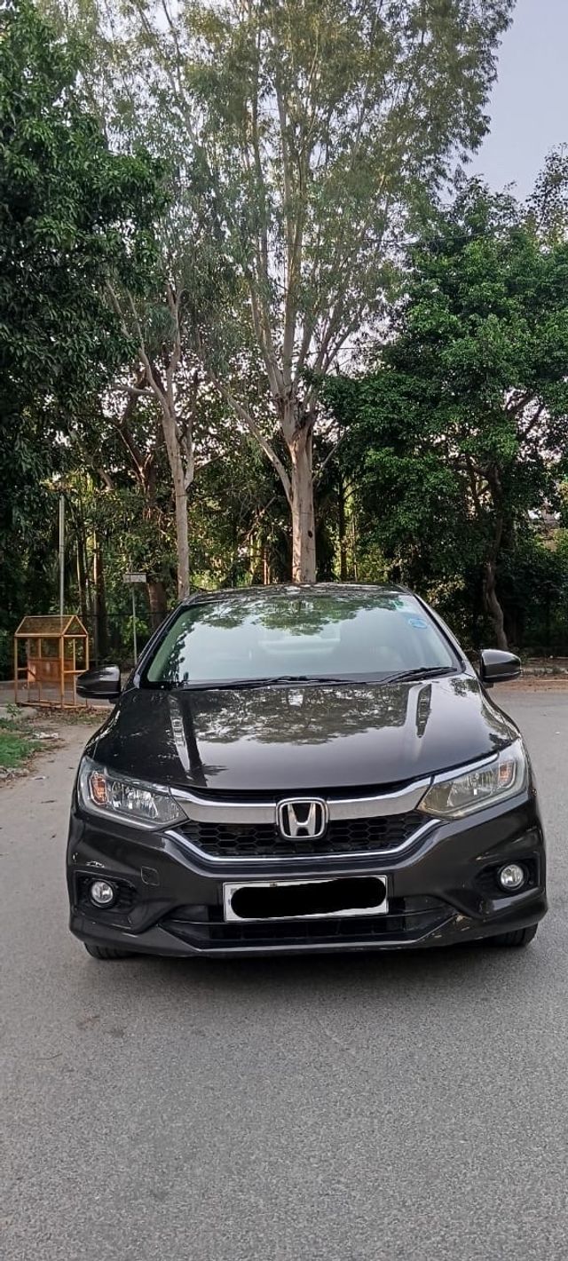 Honda City V MT Second-hand 2019 Honda City V MT for sale in New Delhi
