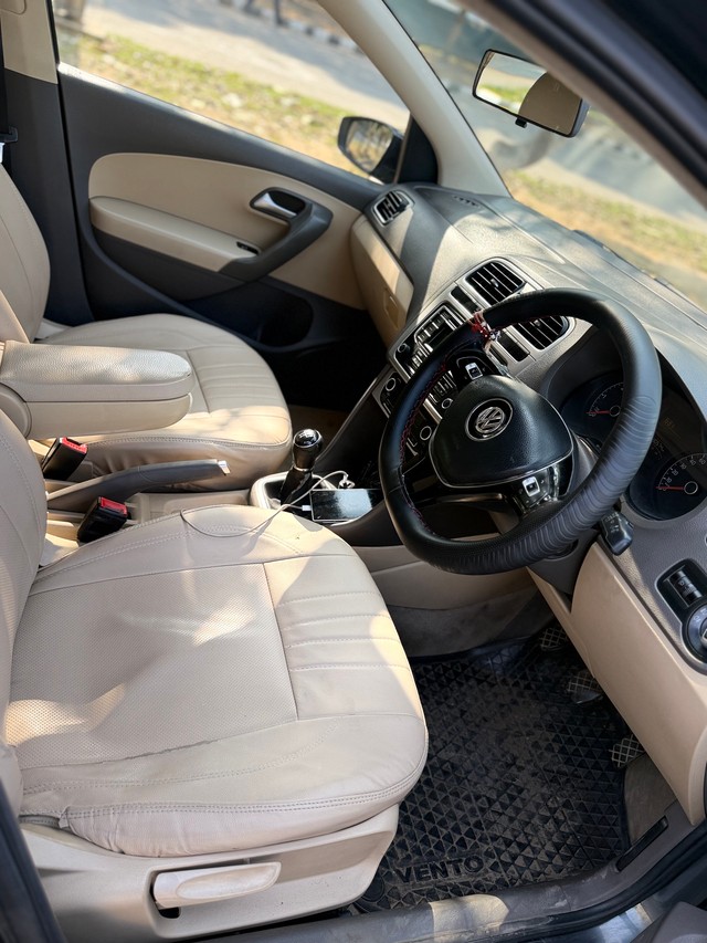 Volkswagen Vento Magnific 1.5 TDI Highline Second-hand 2015 Volkswagen Vento Magnific 1.5 TDI Highline for sale in Sirsa-2