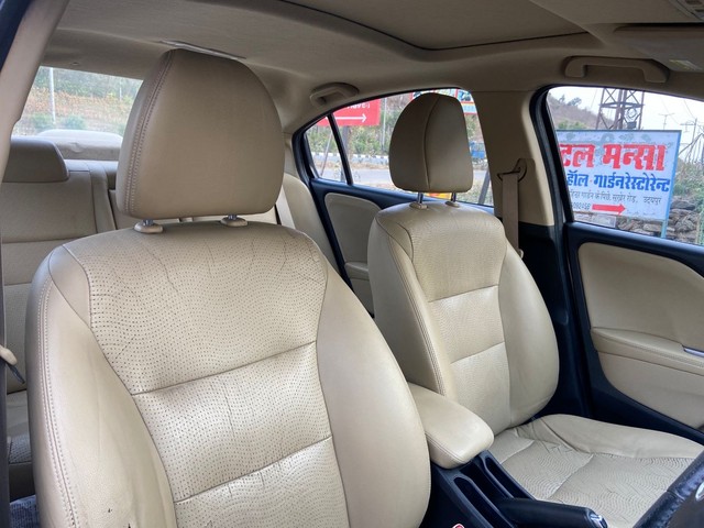 Honda City i VTEC VX Second-hand 2015 Honda City i VTEC VX for sale in Udaipur-8