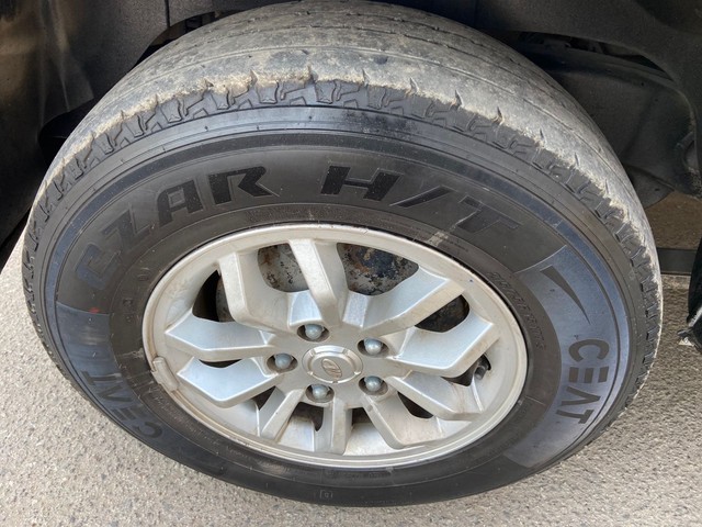 Second-hand 2017 Mahindra TUV 300 T8 for sale in Udaipur-4