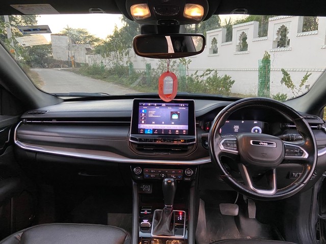 Second-hand 2021 Jeep Compass Model S 4X4 Diesel AT BSVI for sale in Udaipur-3