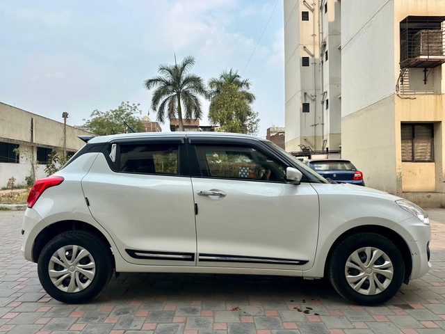 Second-hand 2020 Maruti Suzuki Swift VXI for sale in Nagpur-1