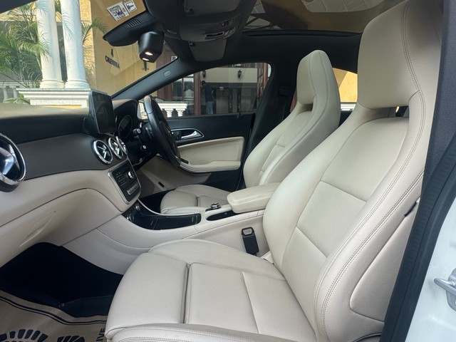 Second-hand 2018 Mercedes-Benz CLA 200 CDI Sport for sale in Bangalore-7